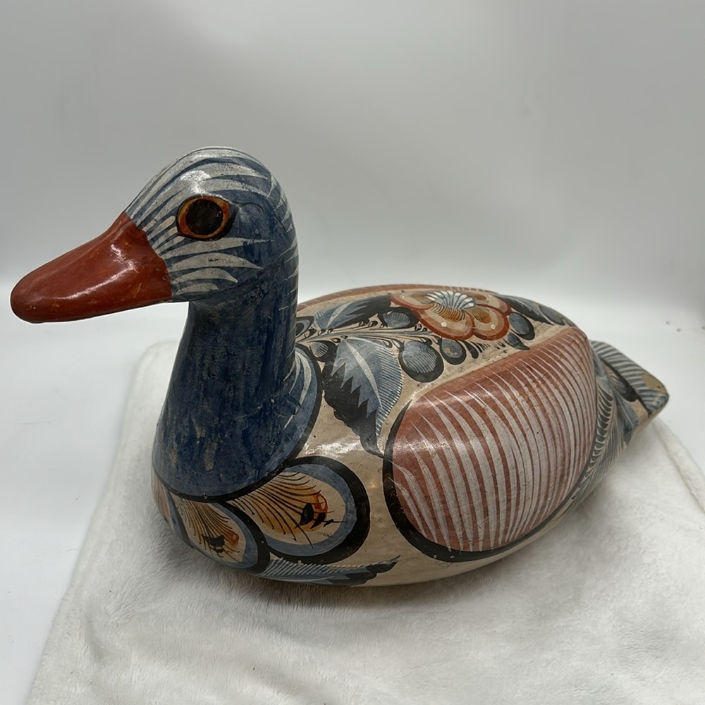 Mexican Folk Art Pottery Duck LARGE from the Tonala Region of Mexico - Picture 2 of 7